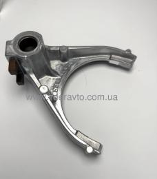 Вилка переключения 4-5 передачи ISUZU КПП MYY5Т, БОГДАН 8972587160