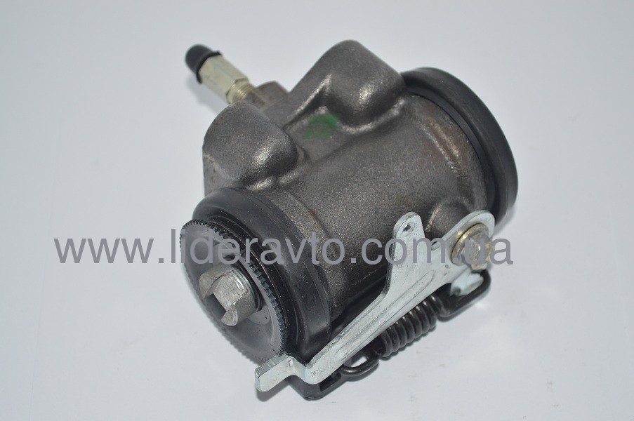 Цилиндр тормозной Isuzu NQR 71 Богдан АТАМАН с ABS задний L с прокачкой 8973588800