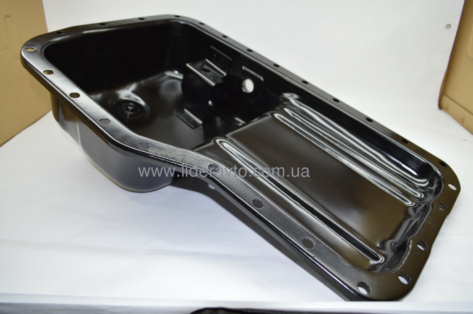 Поддон ISUZU 4НЕ1/4НК1 БОГДАН АТАМАН 8973867720 