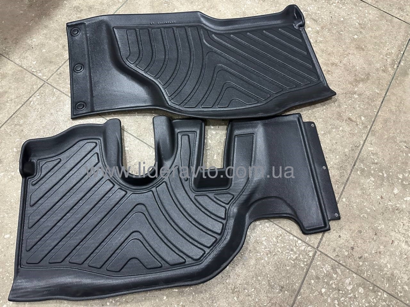 Килимки салону ISUZU NQR 70|71 (к-т 2шт) поліуретан NLC.21.01.210