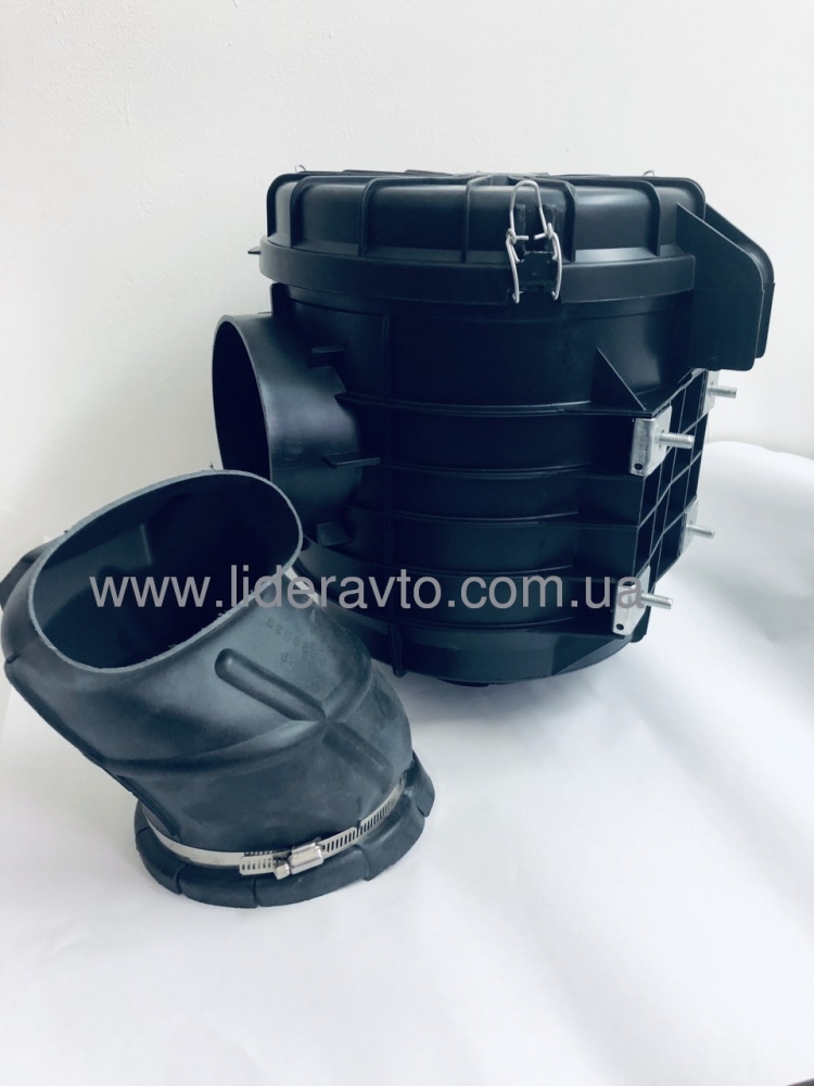 Корпус воздушного фильтра БОГДАН ISUZU NQR90/NPR75/NMR85 АТАМАН 8980504152/8972280842