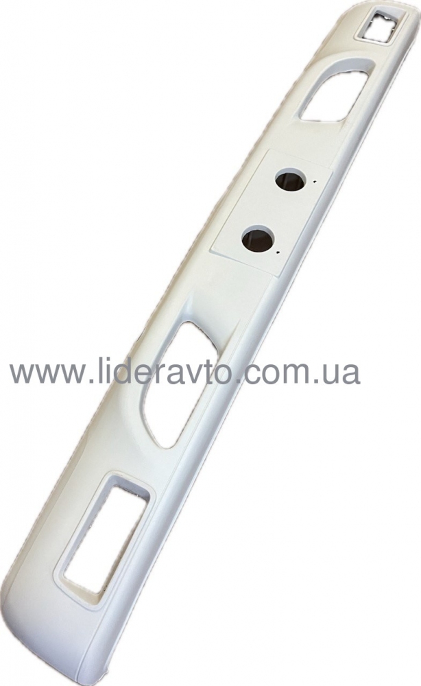 Бампер  ISUZU NQR передний 8979990140, 8975815780 