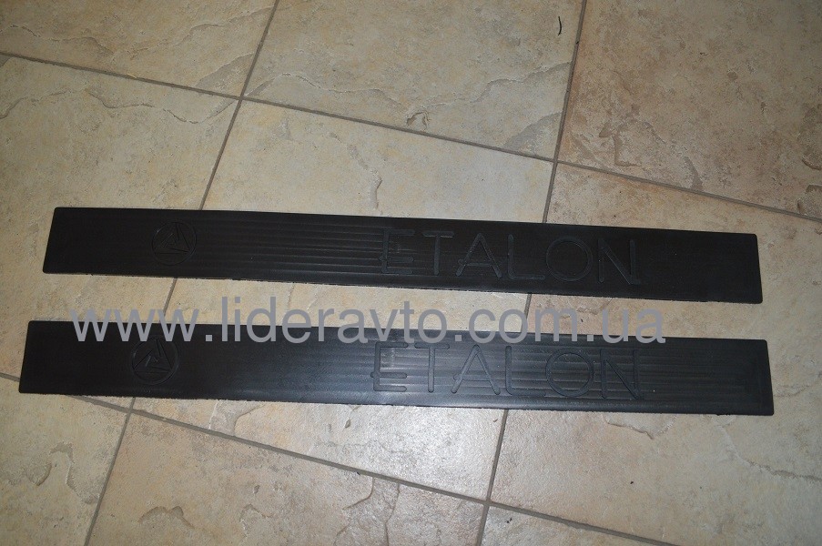 Шторка дверей  ЭТАЛОН ,БАЗ ,ИВАН 