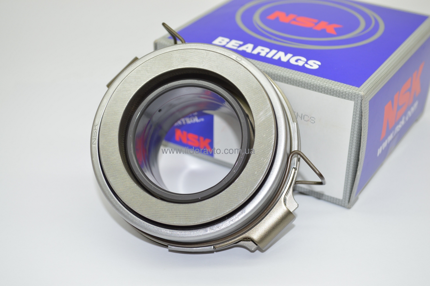 Подшипник выжимной Богдан А-092, Isuzu MYY5T (14 шл.) NSK 8972553130 Оригинал Япония 