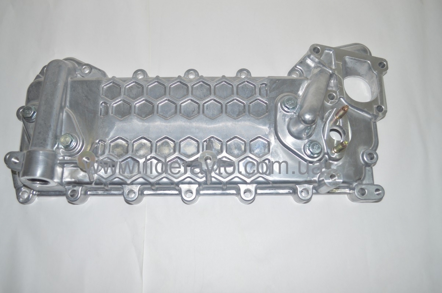 Кришка теплообмінника ISUZU 4HK1/4НЕ1, БОГДАН АТАМАН Е-4/Е-5 8980853120/8973852011