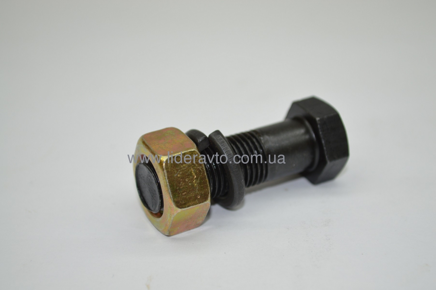 Болт карданного вала ISUZU 4HG1/4HG1-T БОГДАН  А-091/А-092 Атаман М12 8944778420 