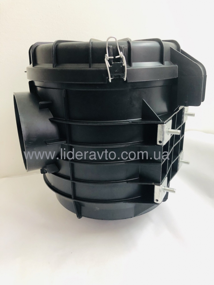 Корпус воздушного фильтра Isuzu NQR 4HG1-T БОГДАН А-092 Атаман 8972280842 