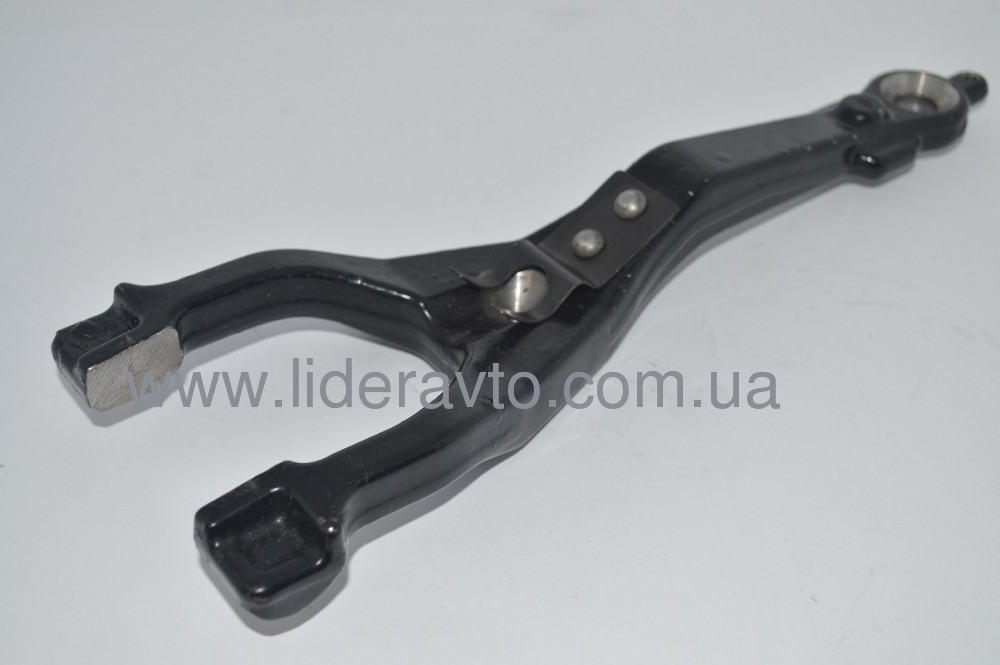 Вилка сцепления Богдан А-091,  Isuzu MXA5R, Турция 8971879360