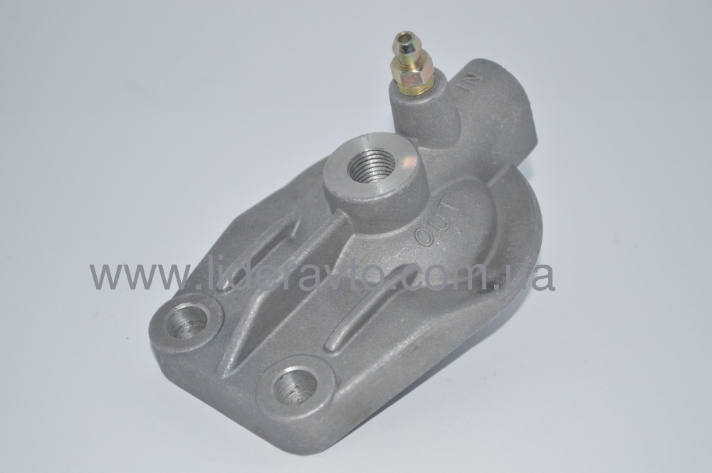 Кронштейн паливного фільтра ISUZU 4HG1/4HG1-T БОГДАН з прокачуванням 1132121592