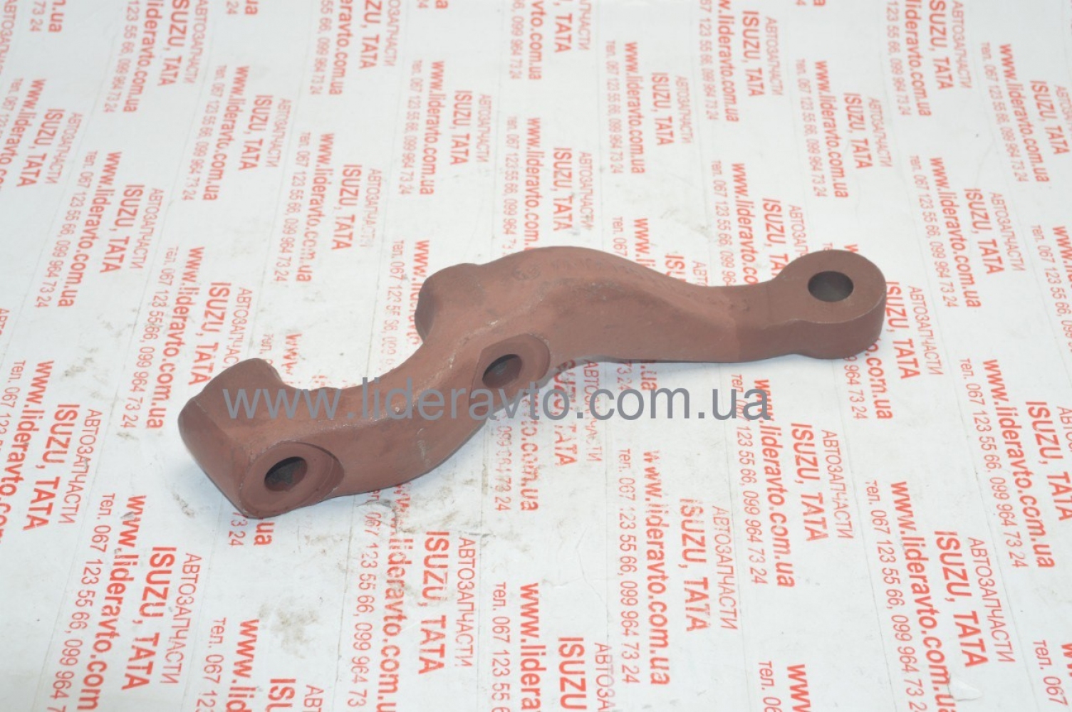 Важіль поворотного кулака правий ТАТА 613, БАЗ А-079, Еталон, ІНДІЯ 282133805105