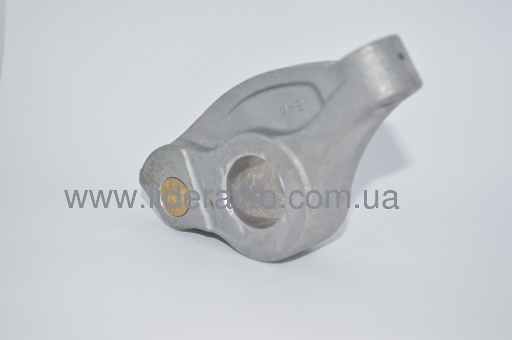 Коромысло клапана выпускного  ISUZU 4HG1/4HG1-T БОГДАН  8970142582