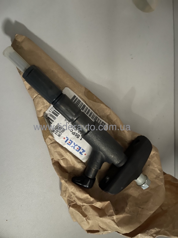Форсунка топливная ISUZU 4HG1-Т, БОГДАН , ZEXEL оригинал Япония 8972005703