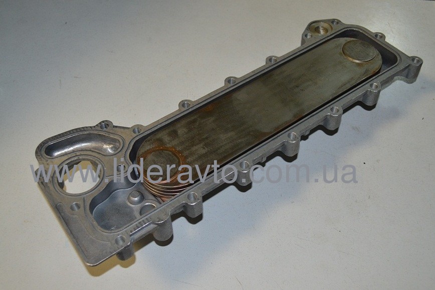 Кришка теплообмінника ISUZU 4HG1/4HG1-T БОГДАН А-091, А-092в в зборі з радіатором 8973852006