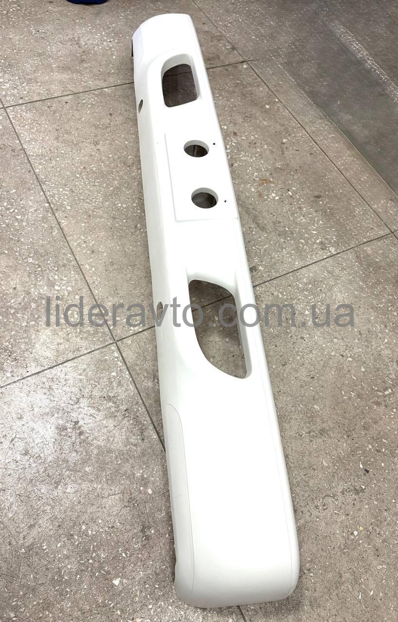 Бампер  ISUZU NQR передний 8979990140, 8975815780