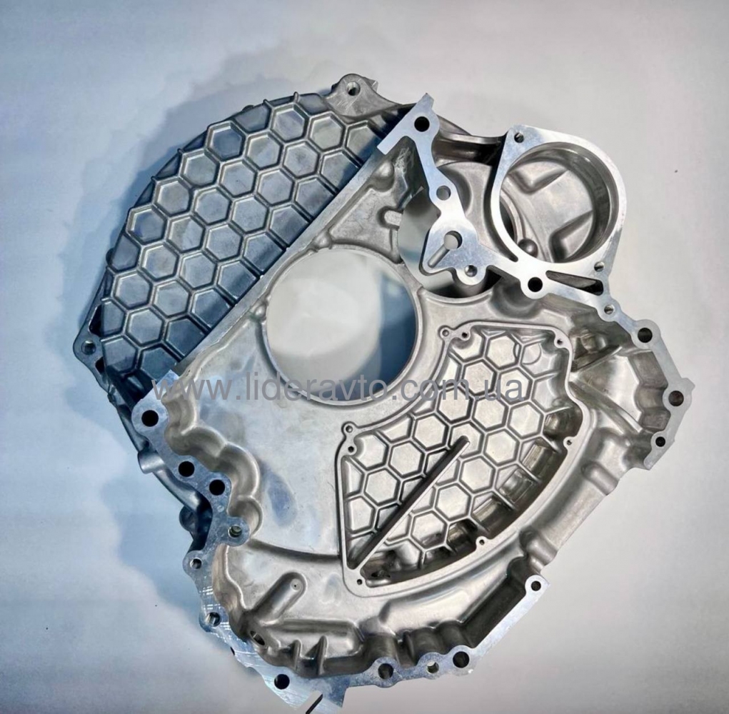 Кришка двигуна задня ISUZU 4HG1 БОГДАН А-091/А-092, ISUZU NQR71/NQR70 Оригінал 8973648995