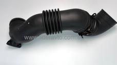 Патрубок воздушного фильтра ISUZU NPR75/NQR90 АТАМАН БОГДАН Е-4/Е-5 8982726940