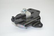 Ролик натяжной ISUZU NPR75 Е4/Е5, БОГДАН, АТАМАН 4НК1 в сборе 8980318111