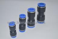 Соединитель (спасатель) трубки ПВХ 10х10