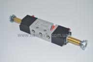 Пневмораспределитель двери (пилот) 358-011-02IL БОГДАН АТАМАН CAMOZZI 