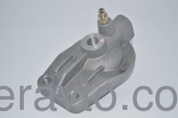Кронштейн топливного фильтра ISUZU 4HG1/4HG1-T БОГДАН  с прокачкой 1132121592